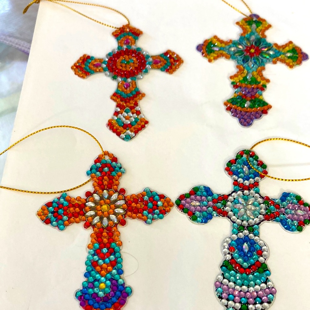 4 crosses handmade with diamond crystals.  One side design. Bme4010